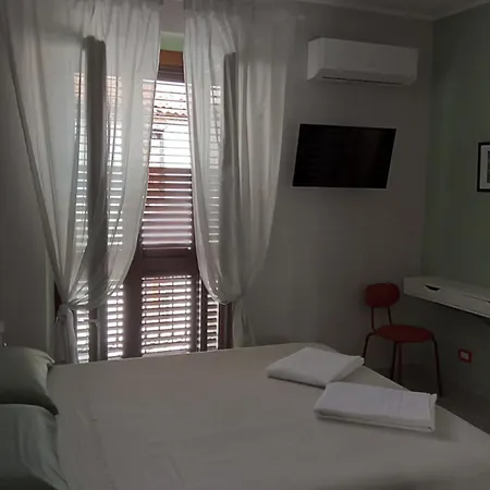 La Terrazza Nel Borgo Gasthof Tortora